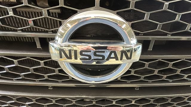 Used 2022 Nissan Titan SV w/ SV Convenience Package AWD/4WD image 8