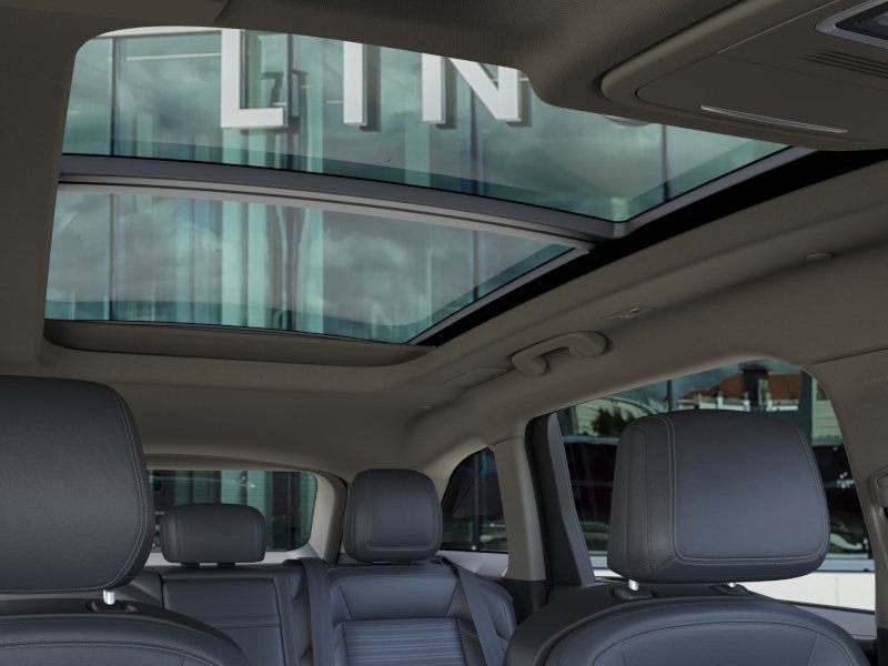 New 2025 Lincoln Nautilus Reserve image 22