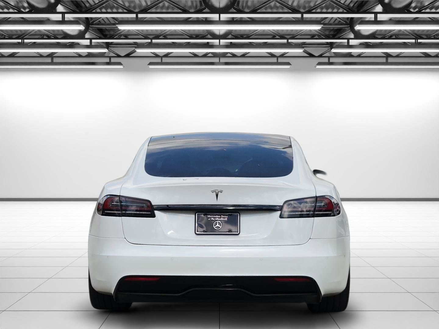 Used 2022 Tesla Model S image 8