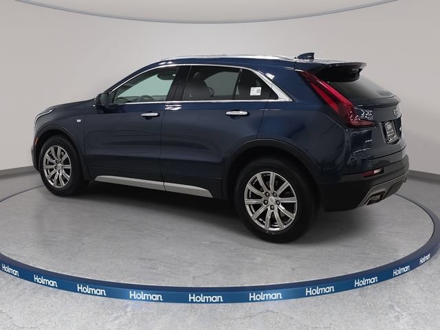 Used 2019 Cadillac XT4 Premium Luxury w/ Cold Weather Package AWD/4WD image 9