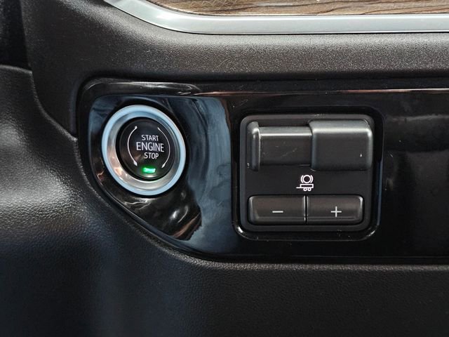 Certified 2024 Chevrolet Silverado 2500 LT image 37