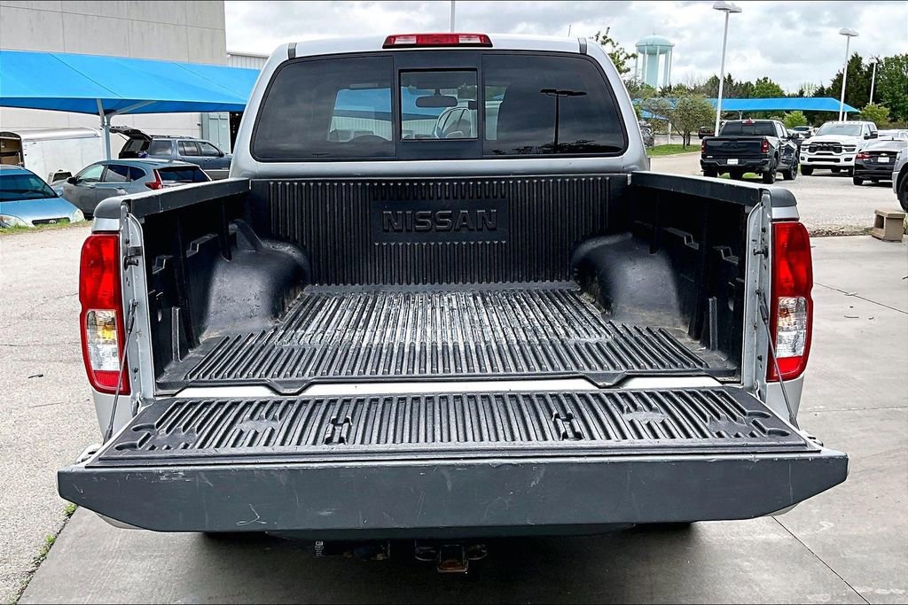 Used 2018 Nissan Frontier SV image 30