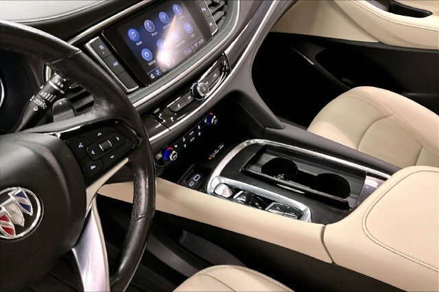 Used 2023 Buick Enclave Essence w/ Experience Buick Package AWD/4WD image 17