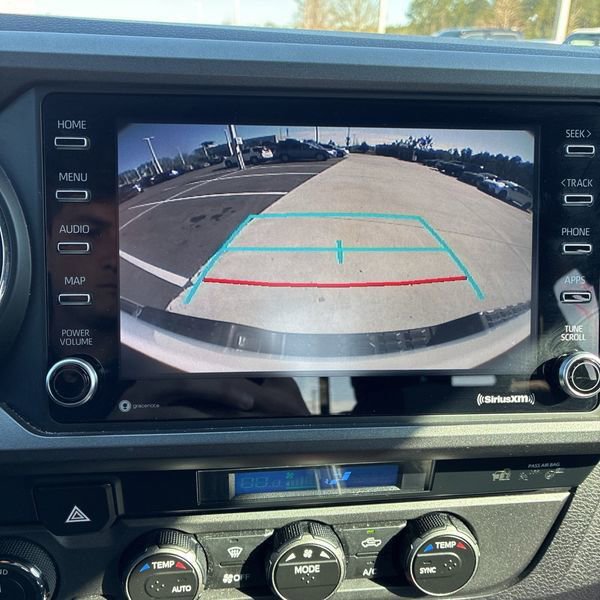 Used 2021 Toyota Tacoma TRD Off-Road image 8