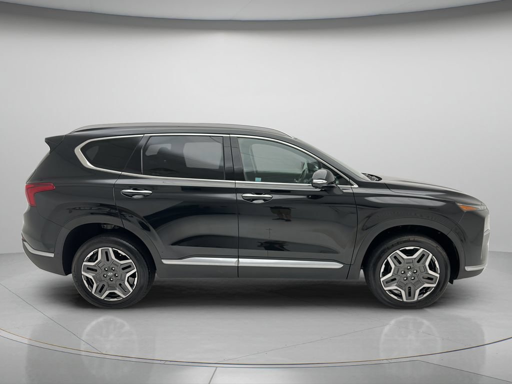 Used 2023 Hyundai Santa Fe Limited AWD/4WD image 2