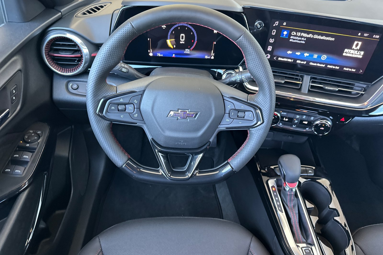 New 2026 Chevrolet Trax RS w/ Driver Confidence Package FWD image 15