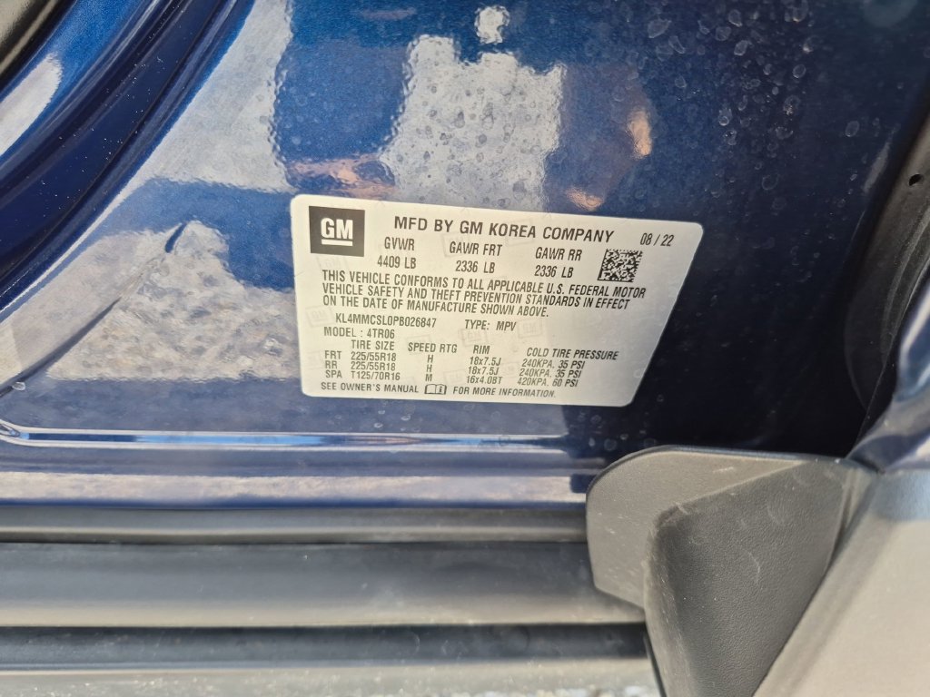 Used 2023 Buick Encore GX Preferred w/ Cold Weather Comfort Package AWD/4WD image 31