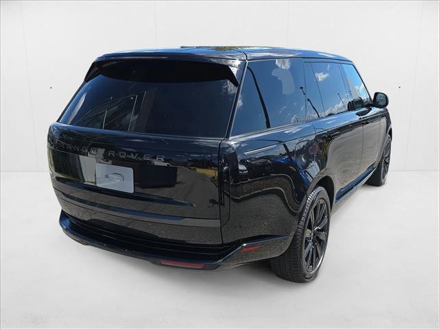 New 2025 Land Rover Range Rover Long Wheelbase SE image 5
