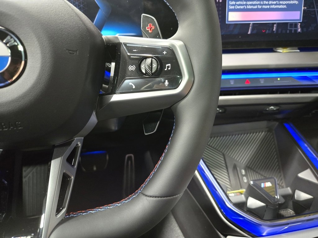 Used 2025 BMW X3 M50 w/ Premium Package image 17