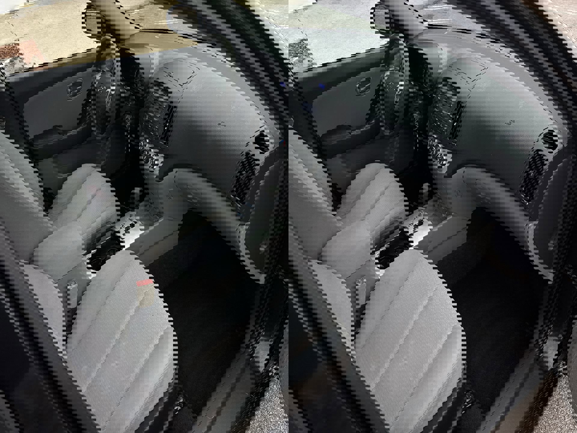 Used 2008 Hyundai Elantra SE image 30