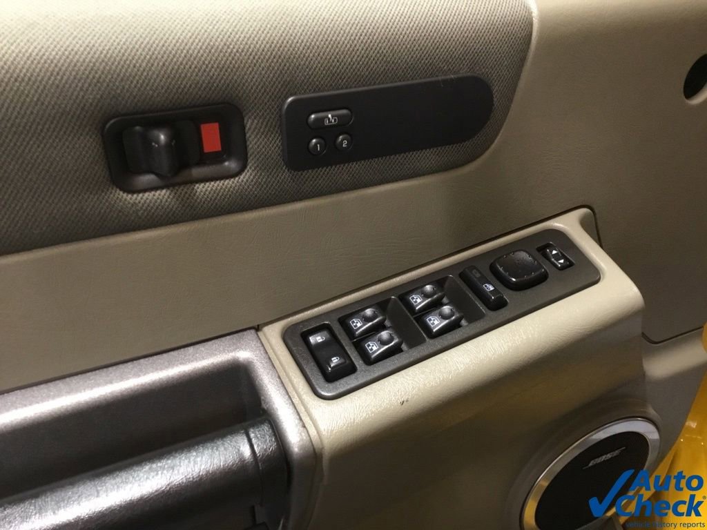 Used 2003 HUMMER H2 w/ Preferred Equipment Group image 24