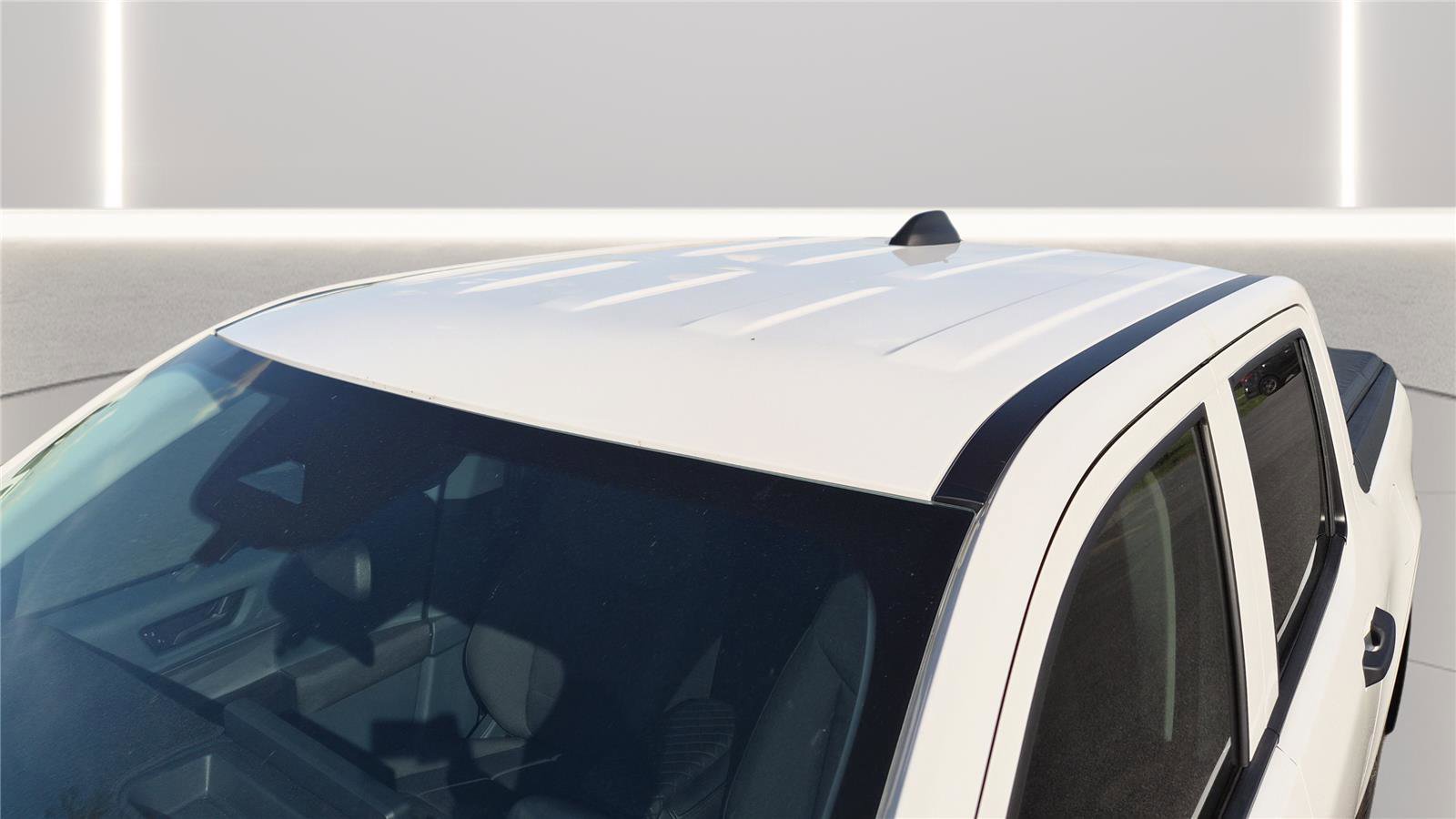 Used 2025 Ford Maverick XL w/ Equipment Group 102A image 21