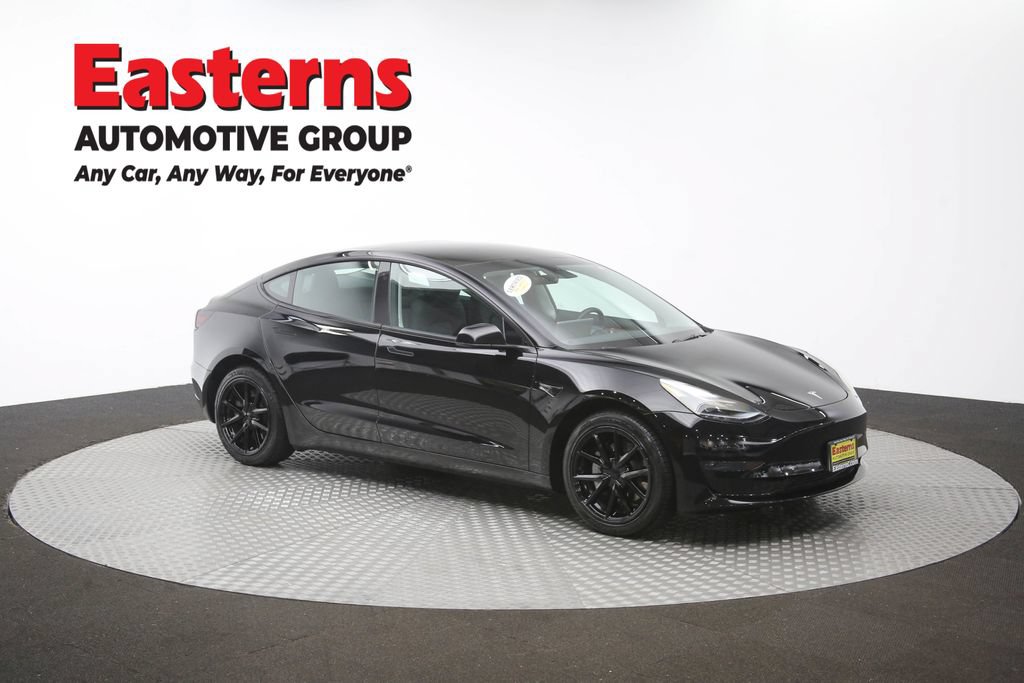Used 2023 Tesla Model 3 Standard Range RWD image 42