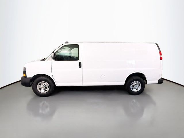 Used 2021 Chevrolet Express 2500 RWD image 6