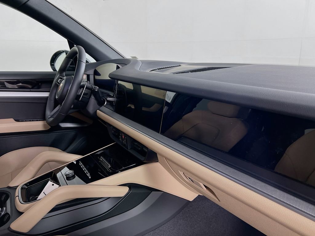 New 2026 Porsche Cayenne image 31