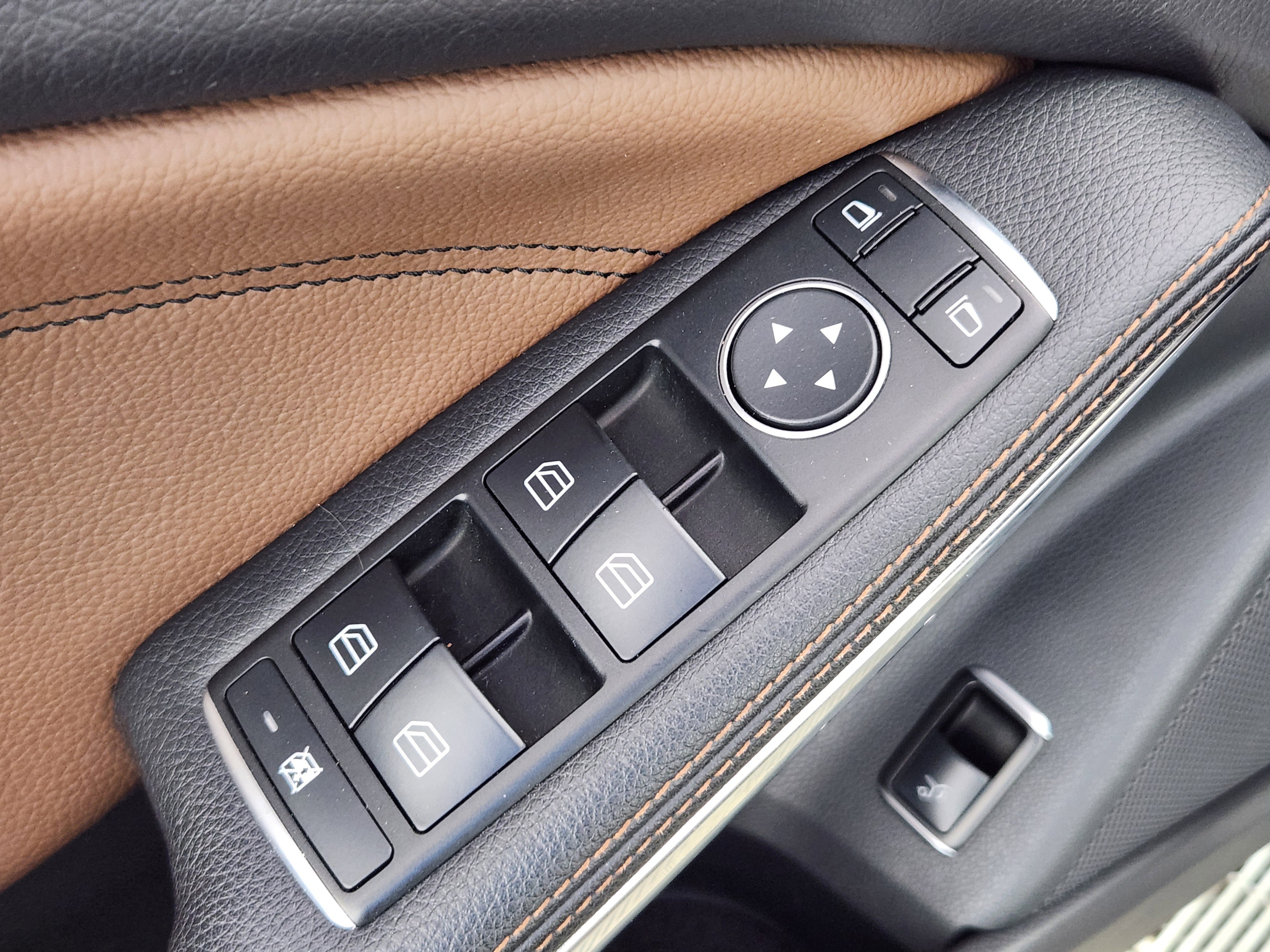 Used 2015 Mercedes-Benz GLA 250 GLA 250 image 17