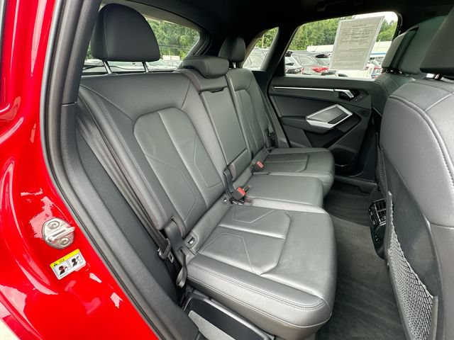 Used 2023 Audi Q3 2.0T Premium w/ 19" Wheel Package AWD/4WD image 29