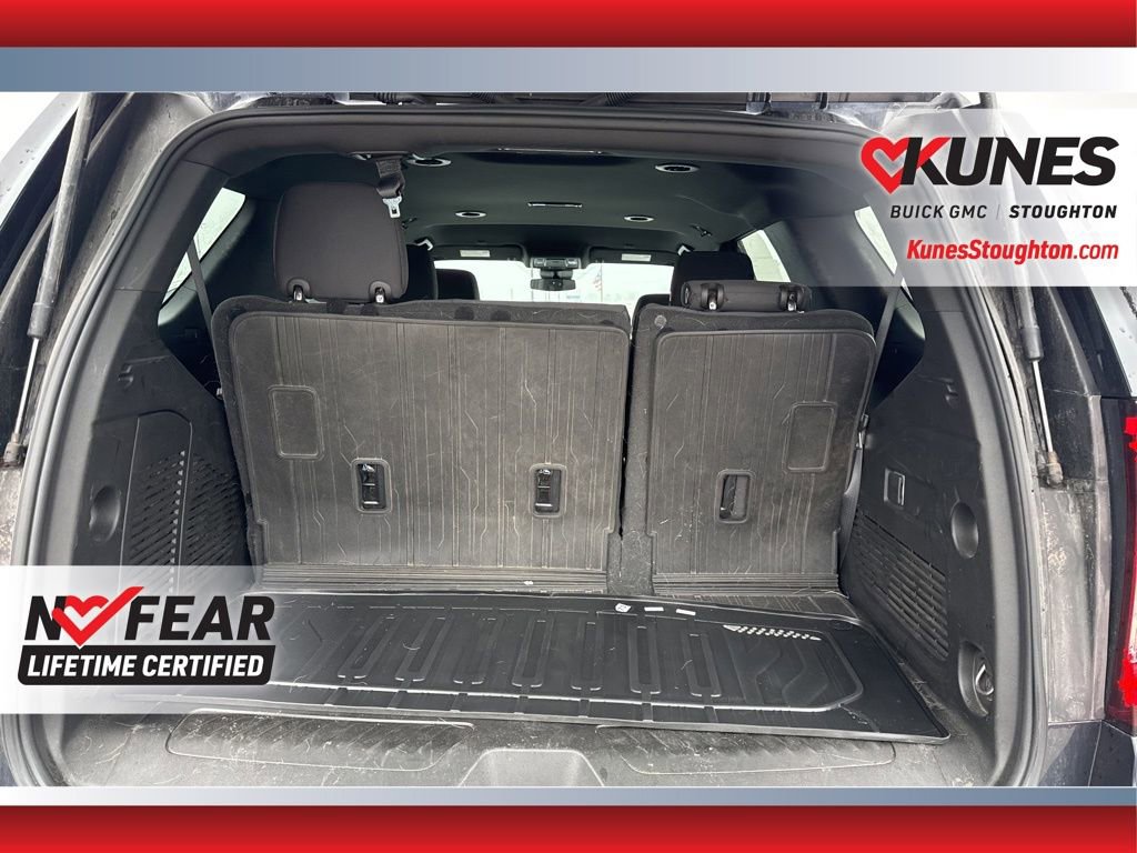 Used 2023 GMC Yukon SLE w/ Gmc Pro Safety Plus Package image 40