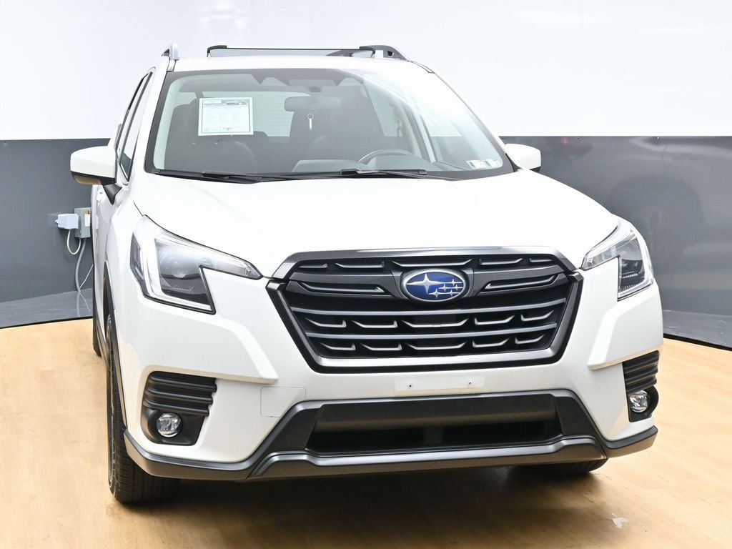 Used 2024 Subaru Forester Premium image 4