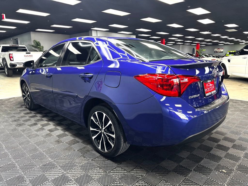 Used 2018 Toyota Corolla SE w/ Body Protection Package FWD image 11