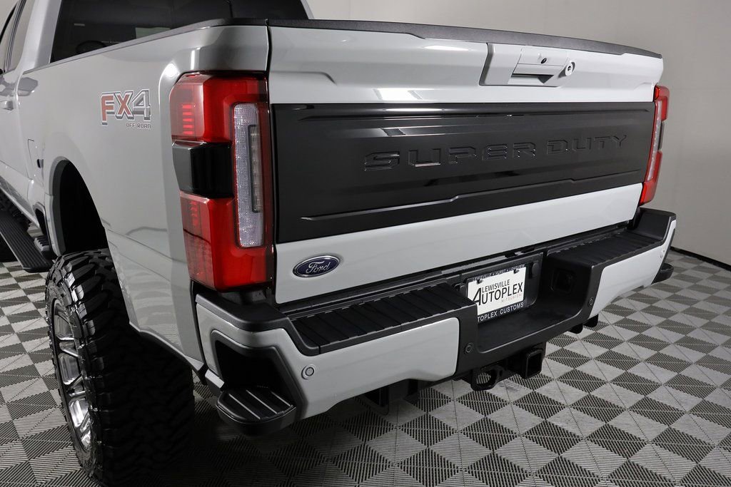 Used 2025 Ford F250 Platinum image 55
