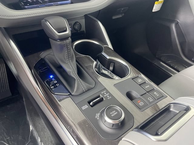 New 2026 Toyota Highlander Platinum AWD/4WD image 6