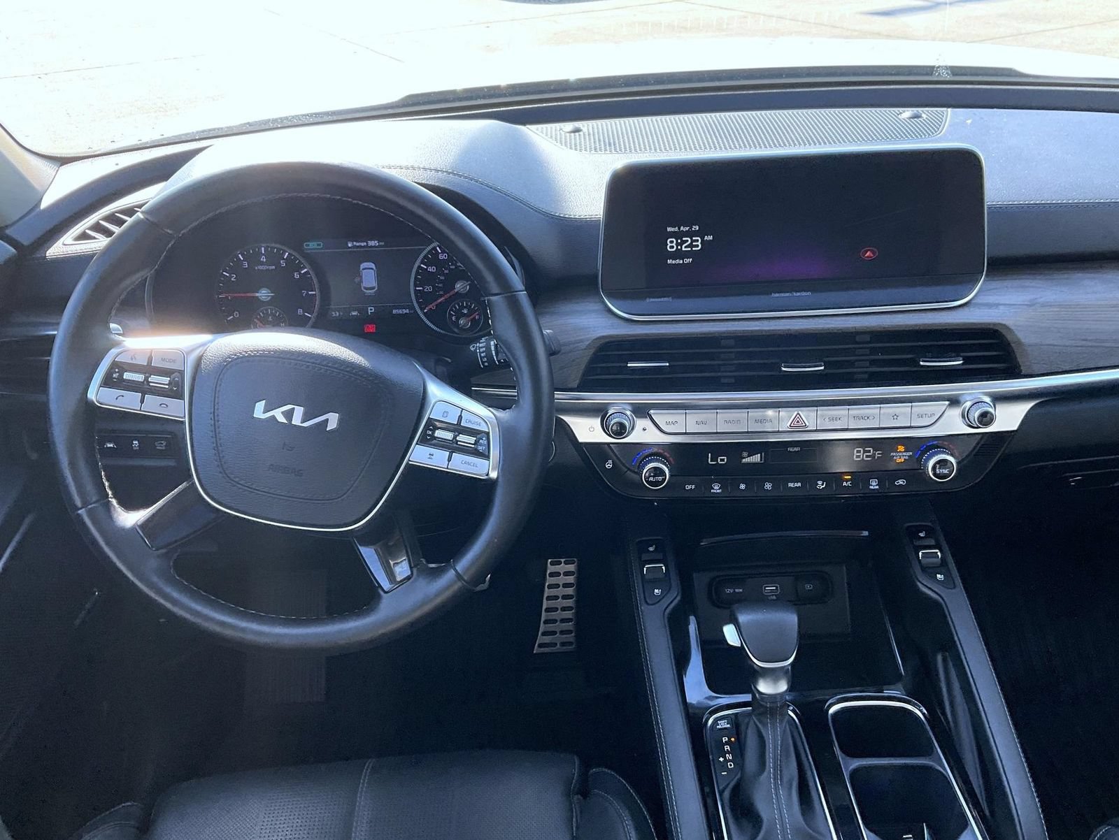 Used 2022 Kia Telluride SX w/ Towing Package AWD/4WD image 14