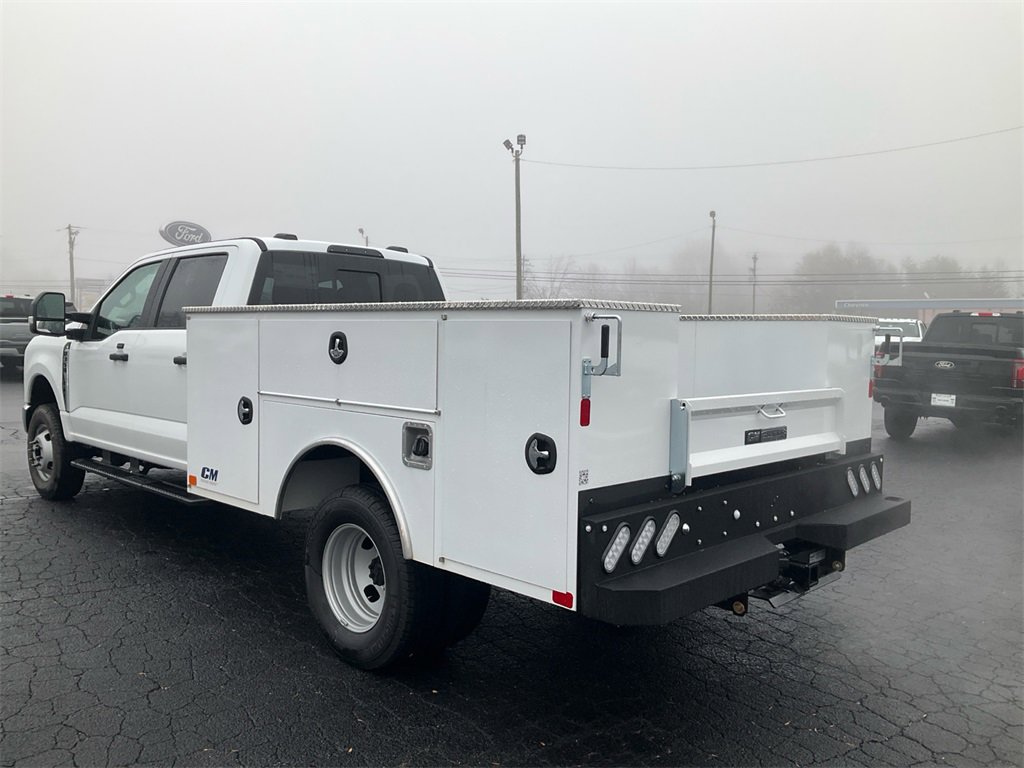 New 2026 Ford F350 XL w/ XL Chrome Package image 7