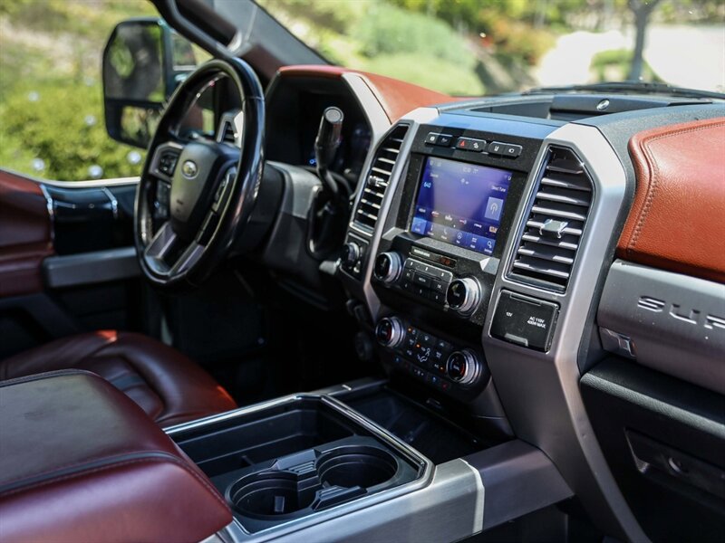 Used 2021 Ford F350 Platinum w/ Tremor Off-Road Package AWD/4WD image 26