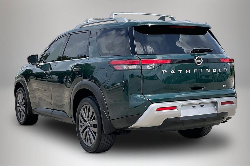 Used 2024 Nissan Pathfinder SL w/ SL Premium Package image 4