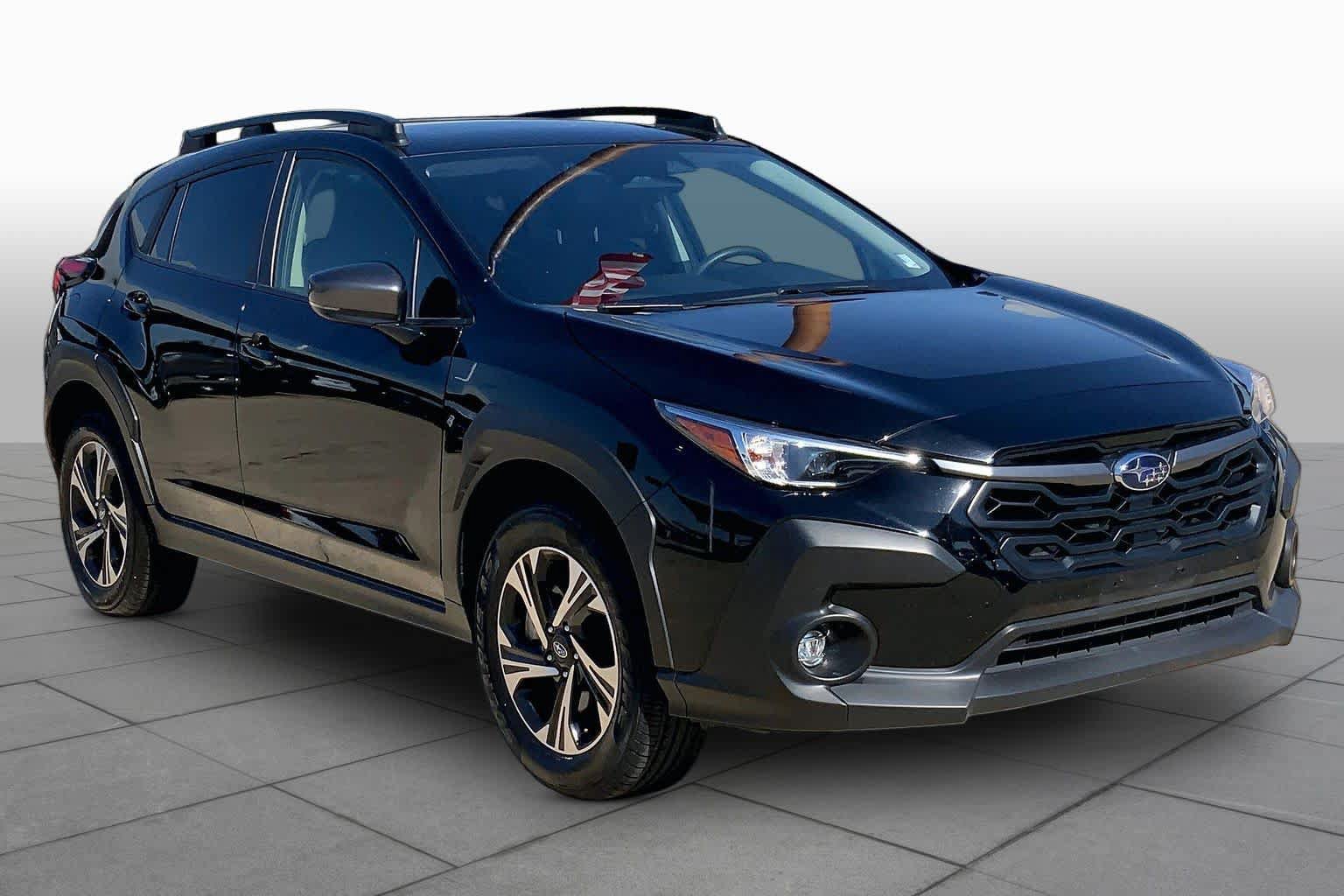 Used 2025 Subaru Crosstrek 2.5i Premium AWD/4WD image 3