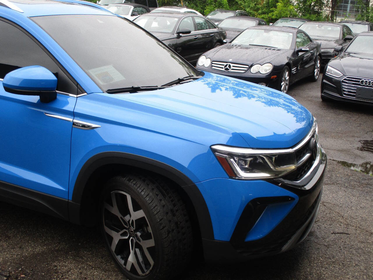 Used 2022 Volkswagen Taos SEL image 52