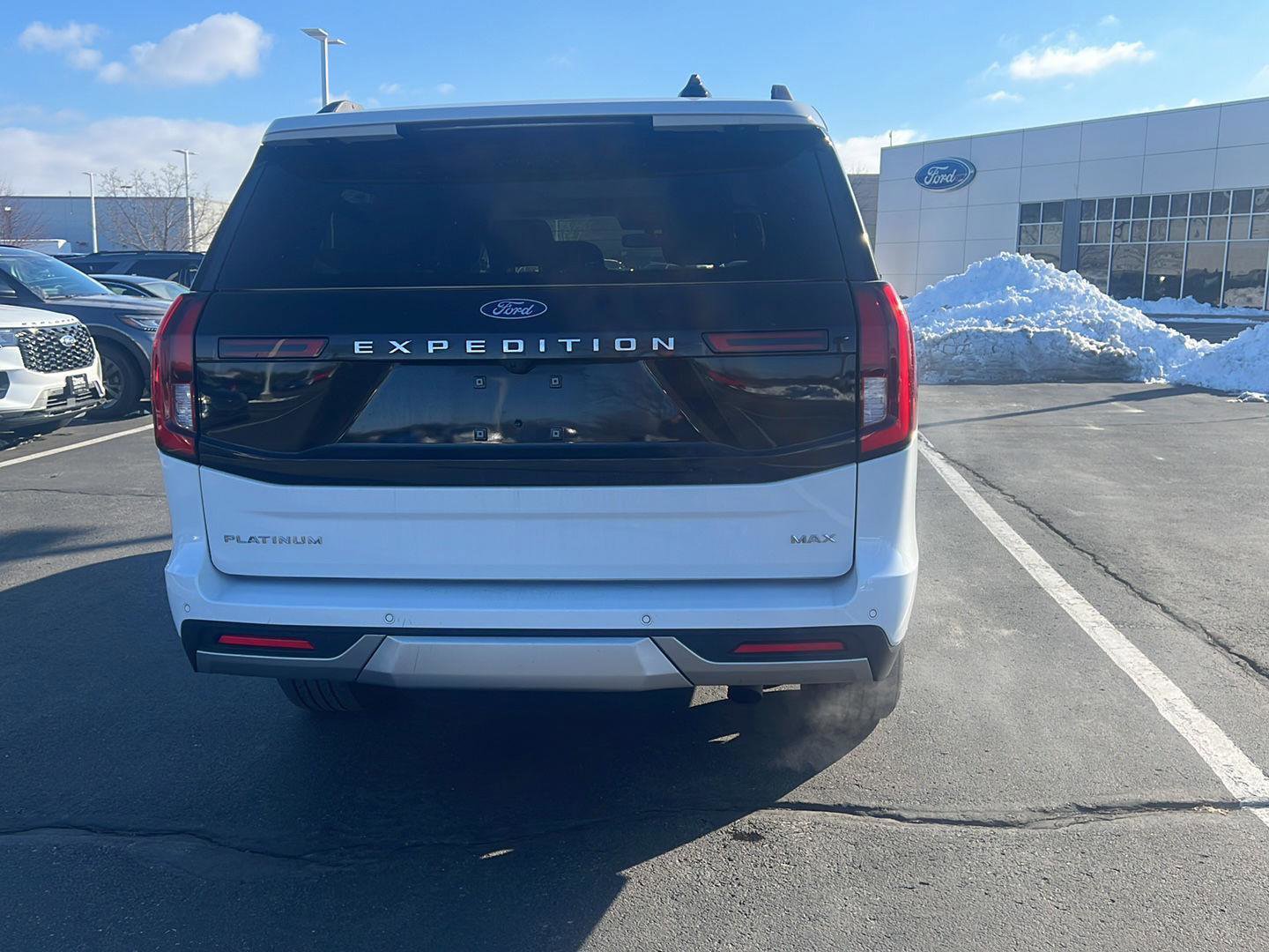 Used 2025 Ford Expedition Max Platinum image 8