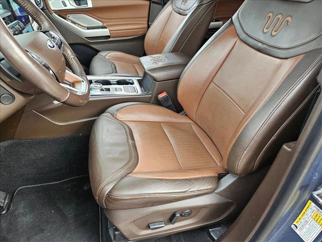 Used 2021 Ford Explorer King Ranch w/ Premium Technology Package image 16