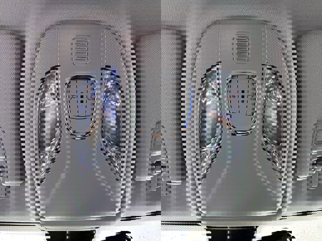 Used 2022 Jeep Compass Limited image 28