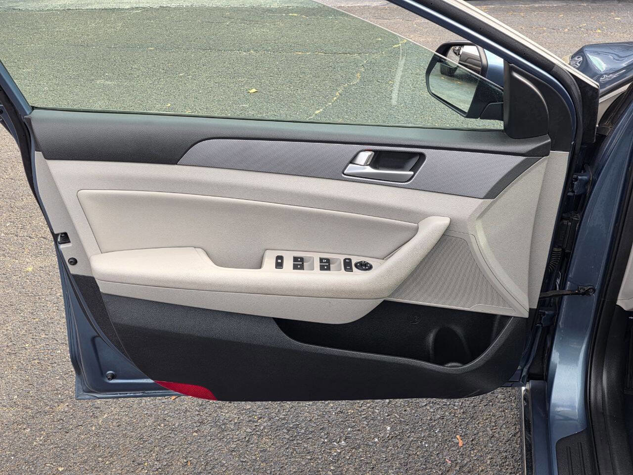 Used 2016 Hyundai Sonata SE image 9