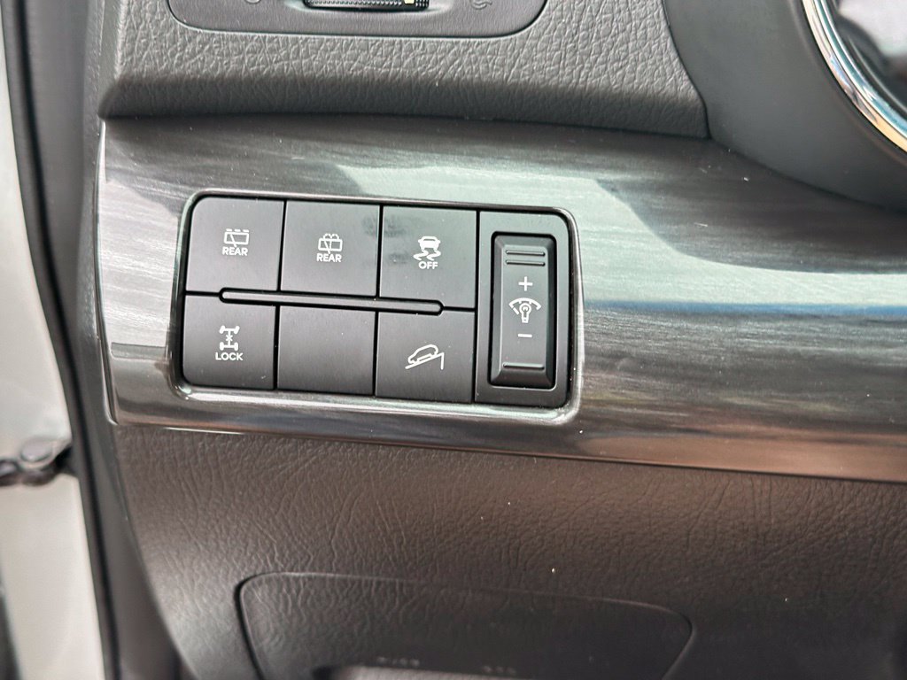 Used 2013 Kia Sorento LX AWD/4WD image 32