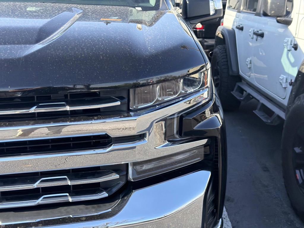 Used 2022 Chevrolet Silverado 1500 LTZ w/ Technology Package image 6