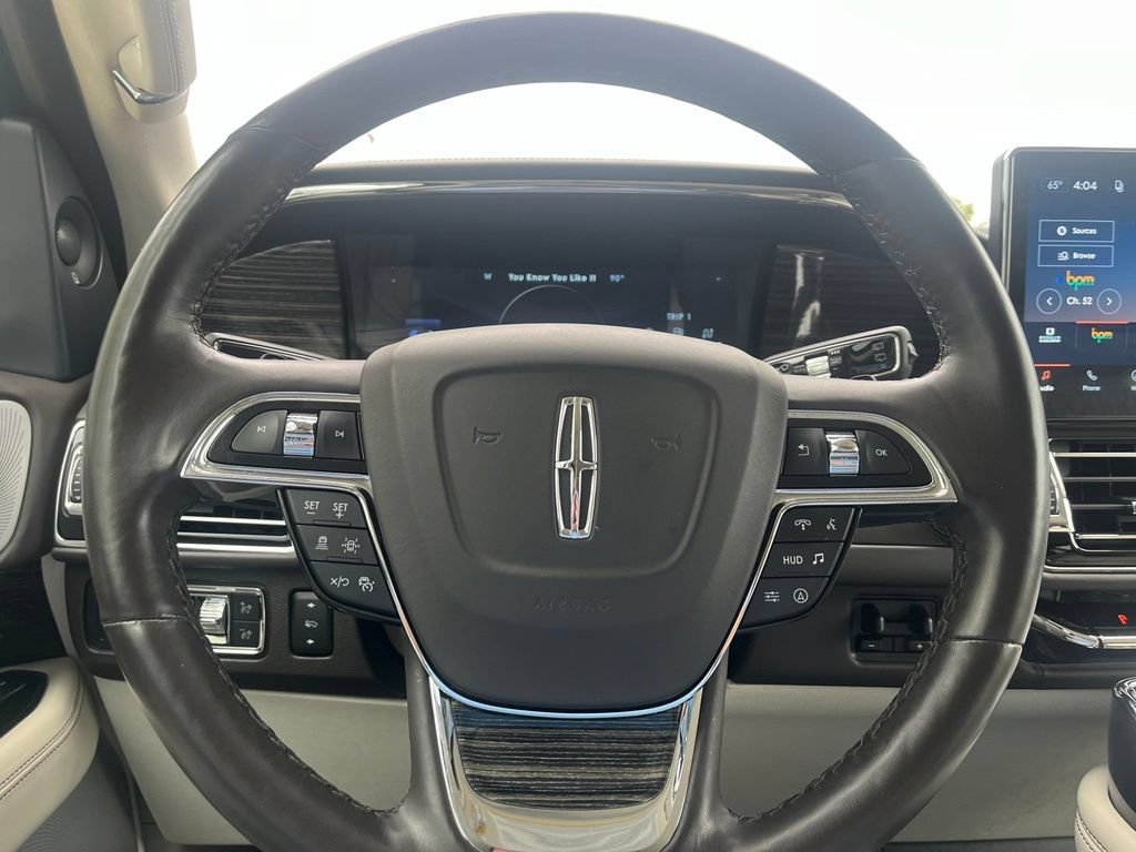 Used 2022 Lincoln Navigator L Black Label AWD/4WD image 29