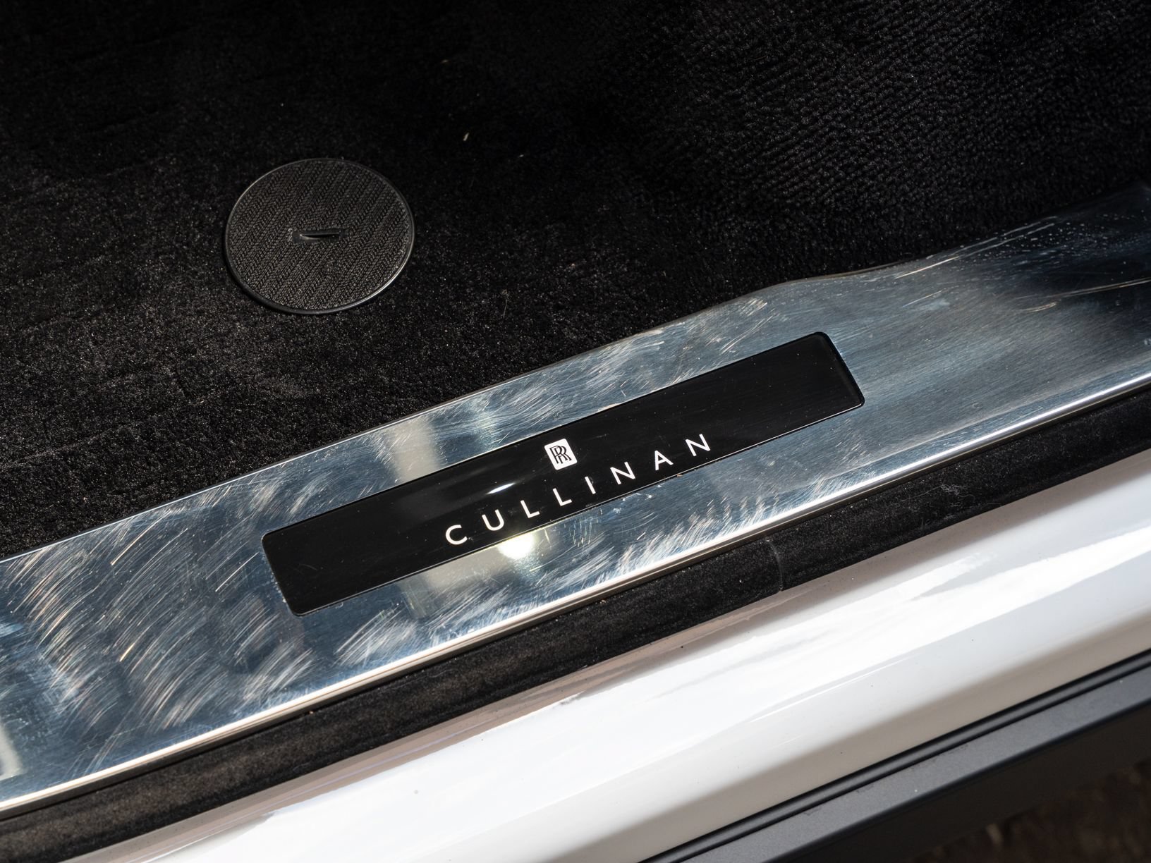 Certified 2024 Rolls-Royce Cullinan w/ Cullinan Package AWD/4WD image 9