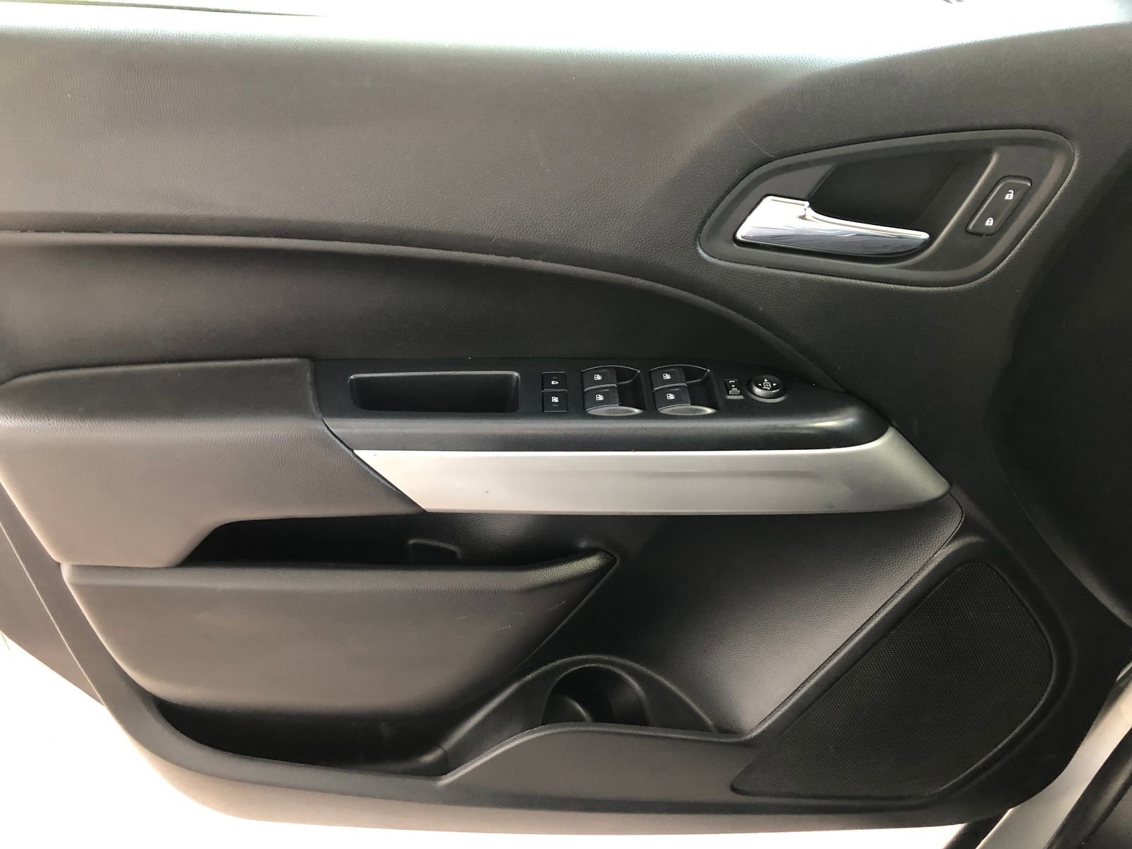 Used 2020 Chevrolet Colorado LT image 33