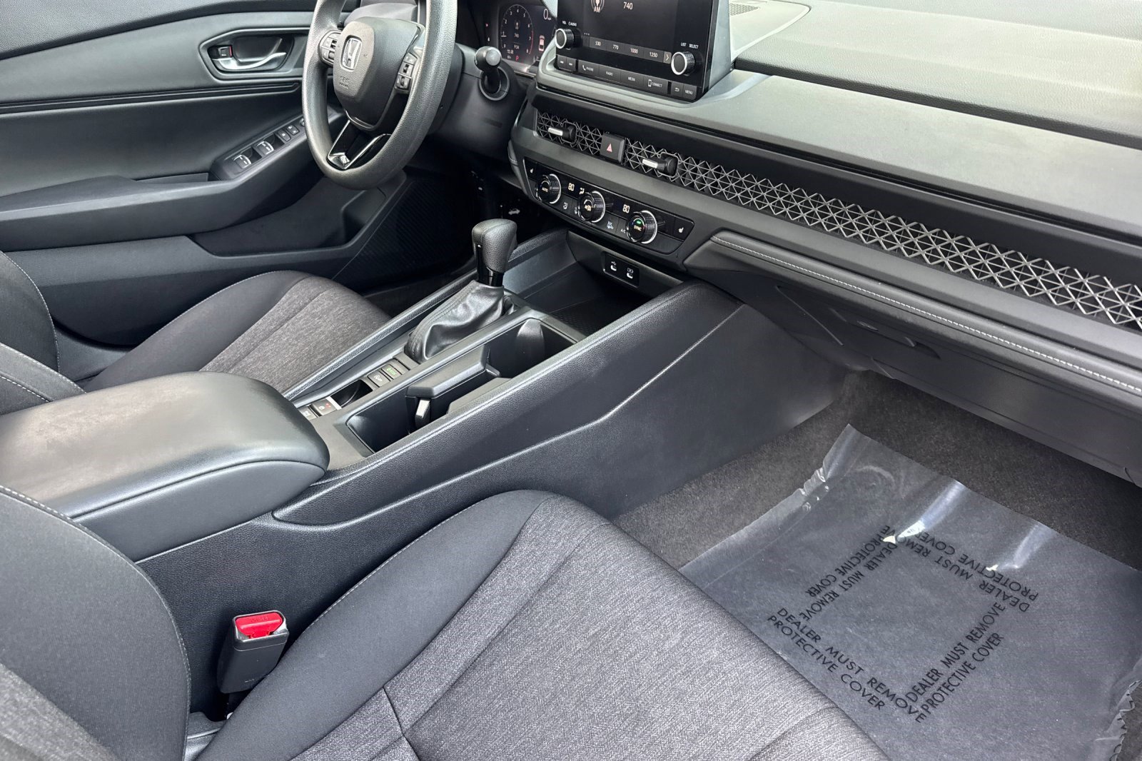 Used 2023 Honda Accord EX image 31