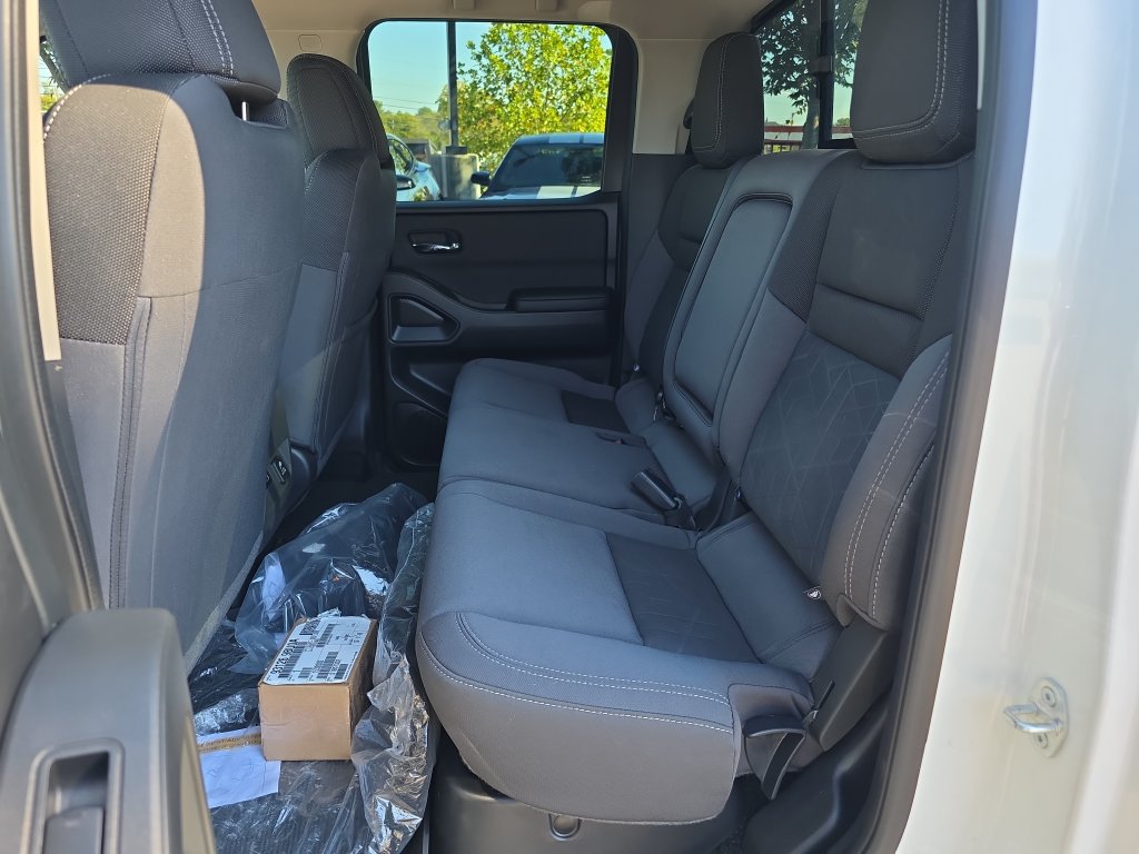 Certified 2026 Nissan Frontier SV w/ SV Convenience Package AWD/4WD image 31
