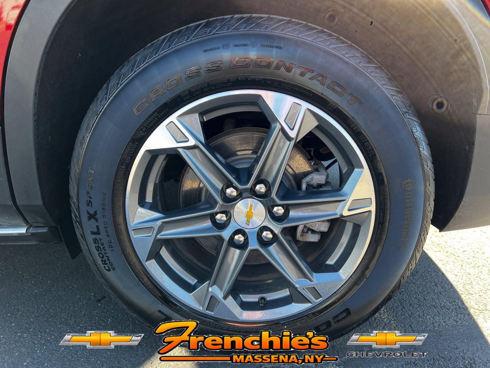 Used 2025 Chevrolet Blazer LT w/ LPO, Floor Liner Package AWD/4WD image 6