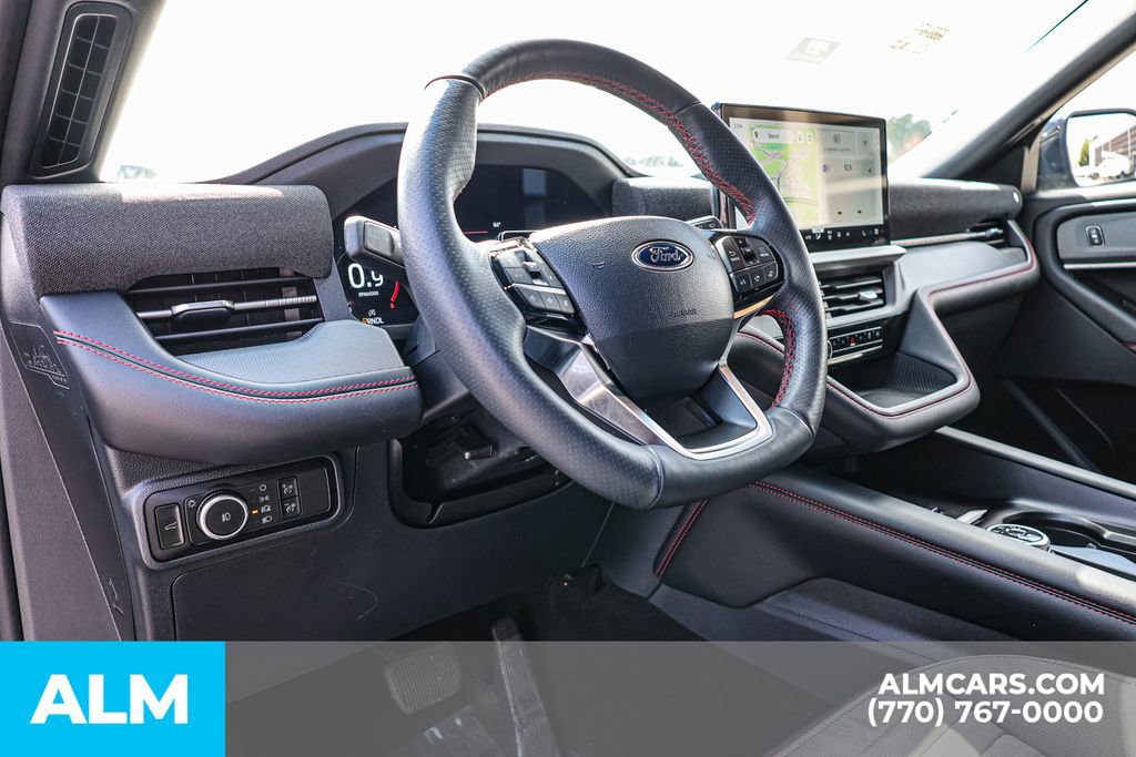Used 2025 Ford Explorer ST-Line image 30