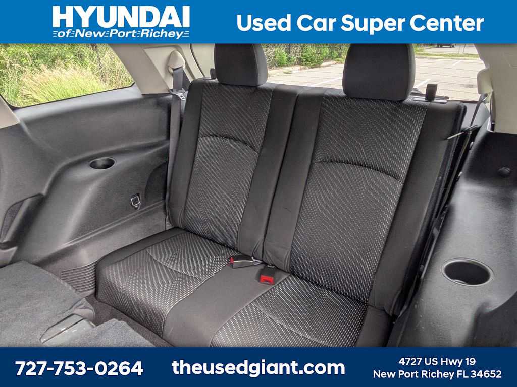 Used 2016 Dodge Journey SXT w/ Comfort/Convenience Group FWD image 14