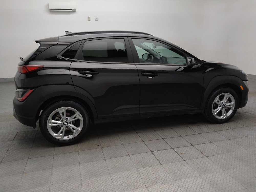 Used 2022 Hyundai Kona SEL FWD image 10