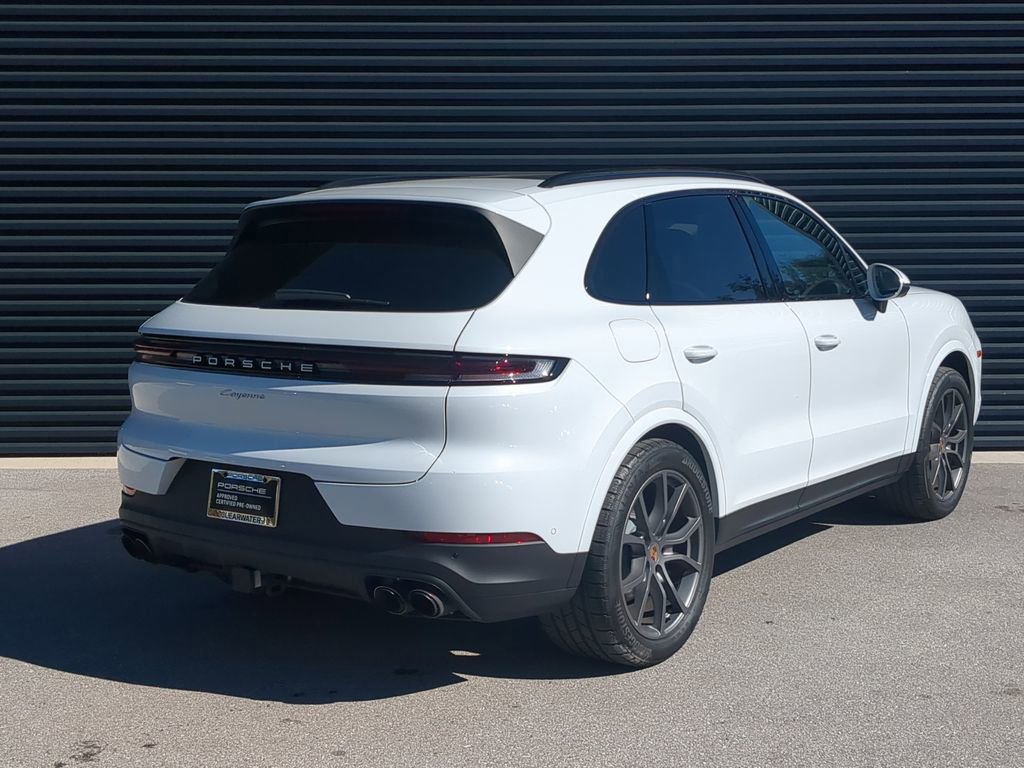 Certified 2025 Porsche Cayenne image 7