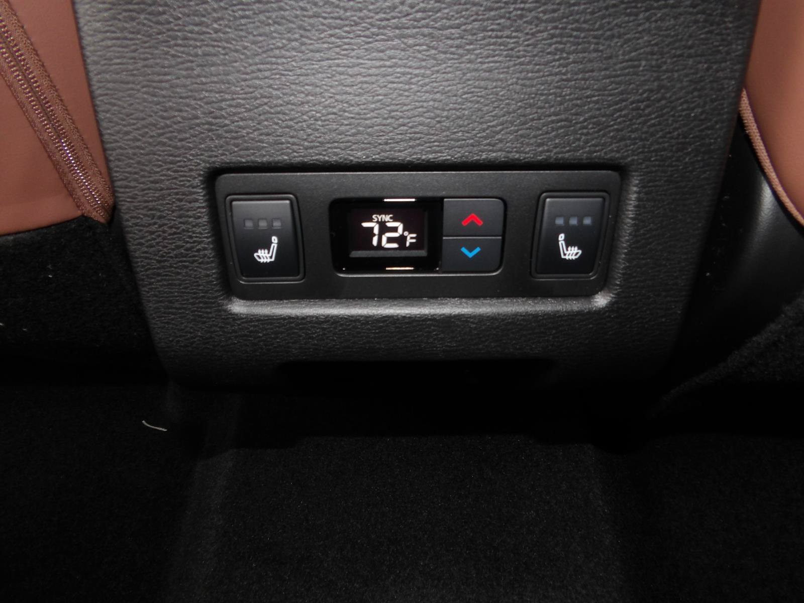 New 2026 Mitsubishi Outlander SEL AWD/4WD image 24