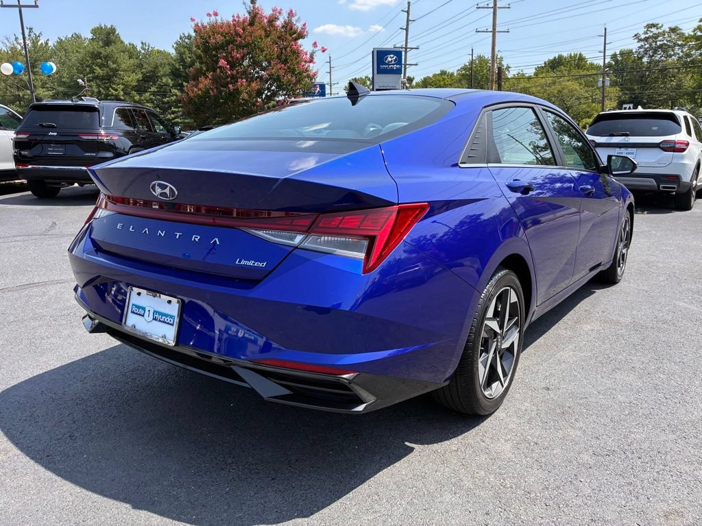 Used 2023 Hyundai Elantra Limited FWD image 7